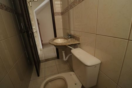 Casa para alugar com 300m², 4 quartos e 6 vagasLavabo 1