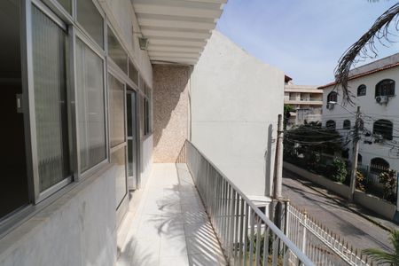 Casa para alugar com 300m², 4 quartos e 6 vagasVaranda