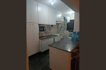 Apartamento para alugar com 2 quartos, 70m² em Guilhermina, Praia Grande