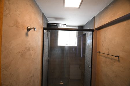 Banheiro de kitnet/studio à venda com 1 quarto, 37m² em Botafogo, Campinas