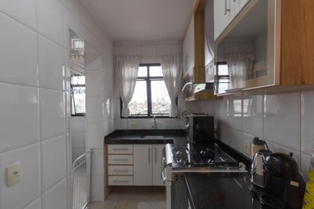 Apartamento à venda com 70m², 3 quartos e 2 vagasCozinha