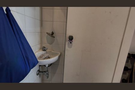 Apartamento para alugar com 81m², 3 quartos e 1 vaga Apartamento para alugar com 81m², 3 quartos e 1 vagaBanheiro da Suíte 2