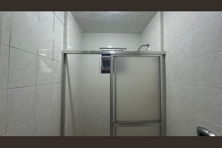 Apartamento à venda com 81m², 3 quartos e 1 vaga Apartamento à venda com 81m², 3 quartos e 1 vagaBanheiro do Quarto 2