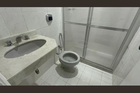 Apartamento à venda com 81m², 3 quartos e 1 vaga Apartamento à venda com 81m², 3 quartos e 1 vagaBanheiro do Quarto 3