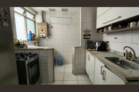 Apartamento para alugar com 81m², 3 quartos e 1 vaga Apartamento para alugar com 81m², 3 quartos e 1 vagaCozinha e Área de Serviço