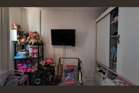 Apartamento para alugar com 81m², 3 quartos e 1 vaga Apartamento para alugar com 81m², 3 quartos e 1 vagaQuarto