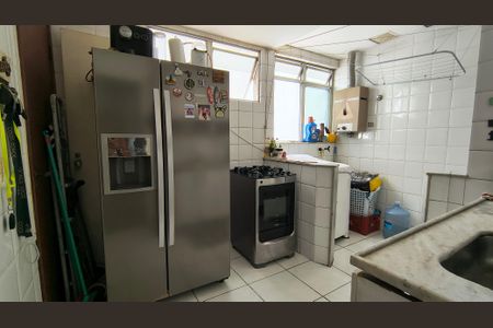 Apartamento para alugar com 81m², 3 quartos e 1 vaga Apartamento para alugar com 81m², 3 quartos e 1 vagaCozinha e Área de Serviço