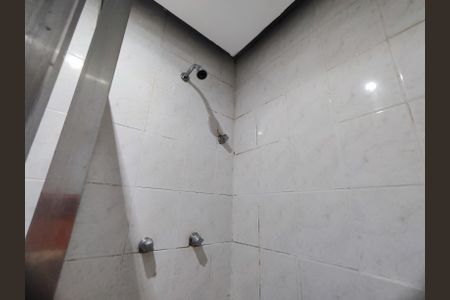 Apartamento à venda com 81m², 3 quartos e 1 vaga Apartamento à venda com 81m², 3 quartos e 1 vagaBanheiro social