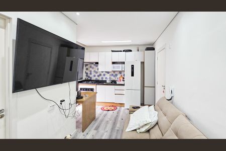 Sala de apartamento para alugar com 2 quartos, 39m² em Metalúrgicos, Osasco