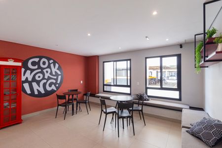 Apartamento para alugar com 38m², 2 quartos e 1 vagaÁrea comum