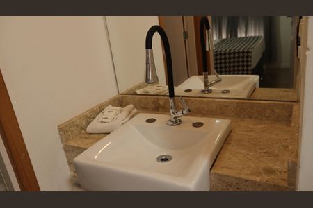 Banheiro de apartamento à venda com 1 quarto, 39m² em Consolação, São Paulo