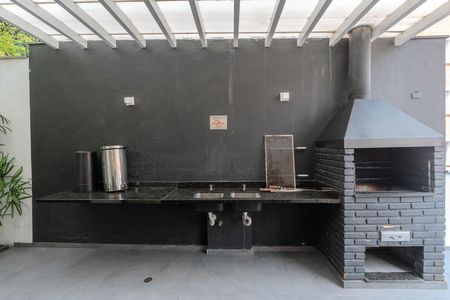 Apartamento à venda com 62m², 2 quartos e 1 vaga Apartamento à venda com 62m², 2 quartos e 1 vagaÁrea comum - Churrasqueira