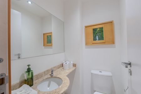 Apartamento à venda com 62m², 2 quartos e 1 vaga Apartamento à venda com 62m², 2 quartos e 1 vagaLavabo