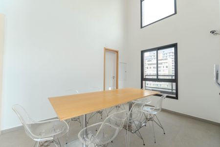 Apartamento à venda com 62m², 2 quartos e 1 vaga Apartamento à venda com 62m², 2 quartos e 1 vagaÁrea comum