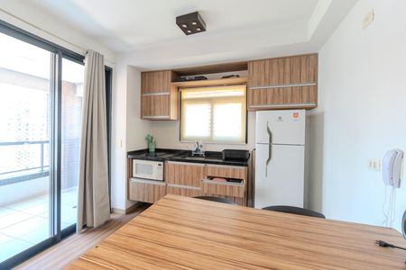 Cozinha de apartamento para alugar com 2 quartos, 62m² em Consolação, São Paulo