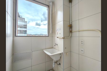 Apartamento à venda com 42m², 2 quartos e sem vagaCozinha e Área de Serviço