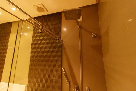 Apartamento para alugar com 120m², 2 quartos e 2 vagas Apartamento para alugar com 120m², 2 quartos e 2 vagasBanheiro