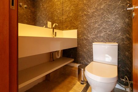 Apartamento para alugar com 120m², 2 quartos e 2 vagas Apartamento para alugar com 120m², 2 quartos e 2 vagasLavabo