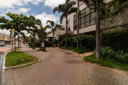 Apartamento para alugar com 120m², 2 quartos e 2 vagas Apartamento para alugar com 120m², 2 quartos e 2 vagasFachada