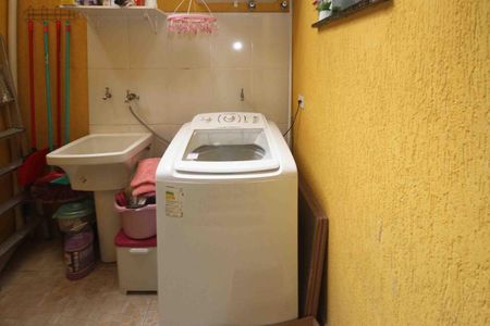 Casa de condomínio à venda com 65m², 2 quartos e 1 vaga