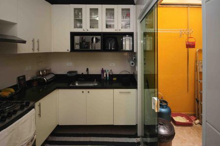 Casa de condomínio à venda com 65m², 2 quartos e 1 vaga