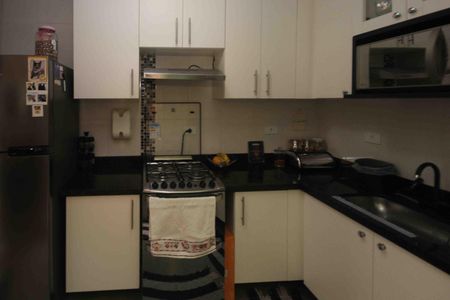 Casa de condomínio à venda com 65m², 2 quartos e 1 vaga