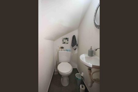 Casa de condomínio à venda com 65m², 2 quartos e 1 vaga