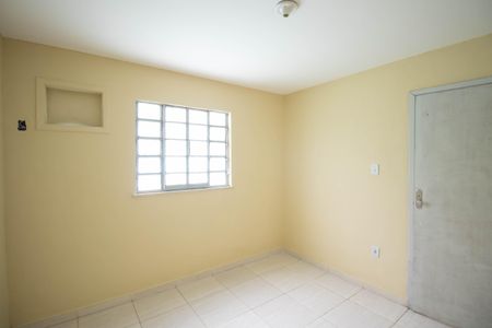 Casa para alugar com 1 quarto, 50m² em Laranjal, São Gonçalo