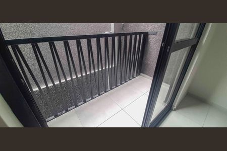 Sacada de apartamento para alugar com 1 quarto, 25m² em Vila Quitauna, Osasco