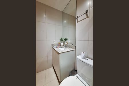 Apartamento à venda com 65m², 2 quartos e 1 vaga Apartamento à venda com 65m², 2 quartos e 1 vagaBanheiro da Suíte 1