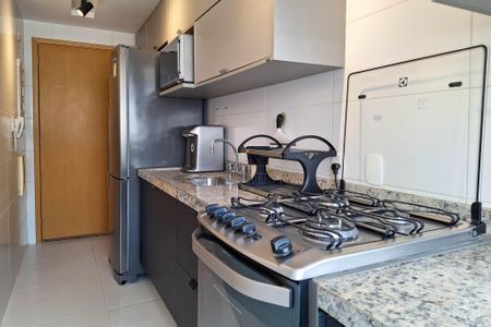 Apartamento à venda com 65m², 2 quartos e 1 vaga Apartamento à venda com 65m², 2 quartos e 1 vagaCozinha