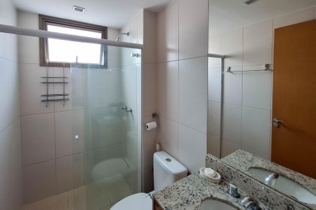 Apartamento à venda com 65m², 2 quartos e 1 vaga Apartamento à venda com 65m², 2 quartos e 1 vagaBanheiro Social