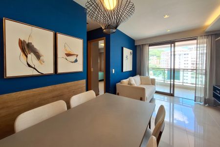 Sala de apartamento para alugar com 2 quartos, 65m² em Santa Rosa, Niterói