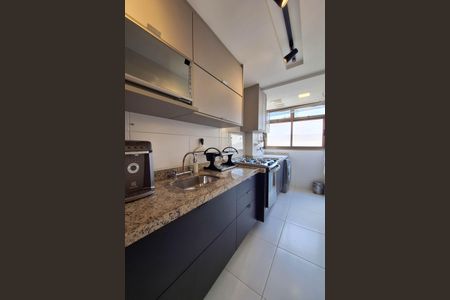 Apartamento à venda com 65m², 2 quartos e 1 vaga Apartamento à venda com 65m², 2 quartos e 1 vagaCozinha