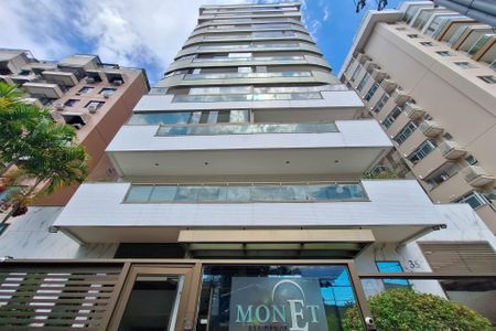 Apartamento à venda com 65m², 2 quartos e 1 vaga Apartamento à venda com 65m², 2 quartos e 1 vagaFachada