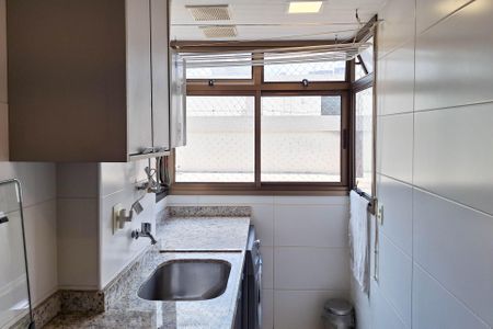 Apartamento à venda com 65m², 2 quartos e 1 vaga Apartamento à venda com 65m², 2 quartos e 1 vagaÁrea de Serviço