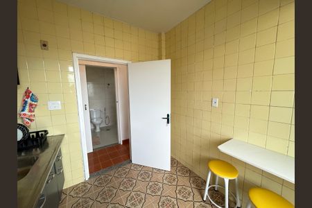 Apartamento para alugar com 65m², 2 quartos e 1 vagaCozinha