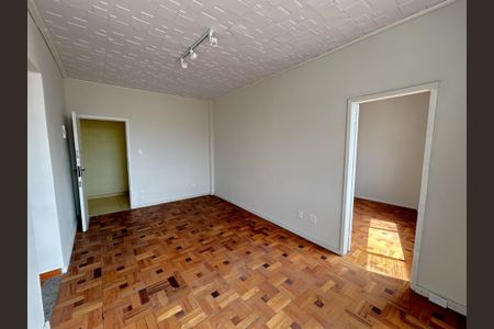 Apartamento para alugar com 65m², 2 quartos e 1 vagaSala