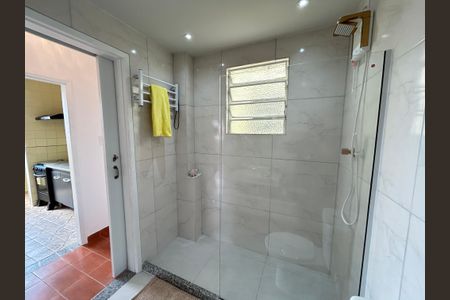 Apartamento para alugar com 65m², 2 quartos e 1 vagaBanheiro