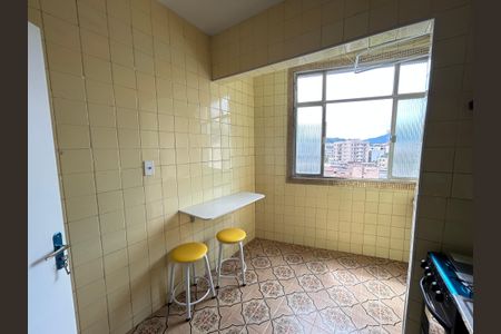 Apartamento para alugar com 65m², 2 quartos e 1 vagaCozinha
