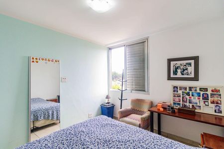 Apartamento à venda com 71m², 3 quartos e 1 vagaQuarto 01