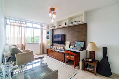 Apartamento à venda com 3 quartos, 71m² em Jardim Londrina, São Paulo