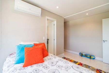 Apartamento à venda com 70m², 1 quarto e 2 vagas Apartamento à venda com 70m², 1 quarto e 2 vagasSuíte