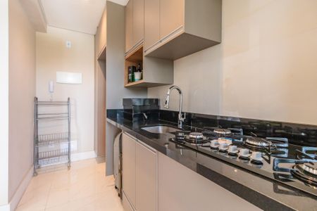 Apartamento à venda com 70m², 1 quarto e 2 vagas Apartamento à venda com 70m², 1 quarto e 2 vagasCozinha