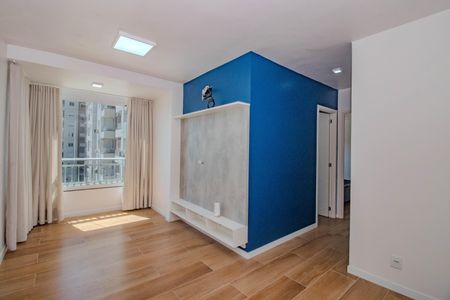 Sala de apartamento para alugar com 2 quartos, 70m² em Farrapos, Porto Alegre