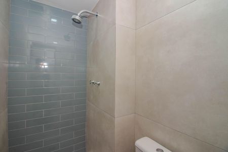Apartamento à venda com 70m², 2 quartos e 1 vaga Apartamento à venda com 70m², 2 quartos e 1 vagaBanheiro Social