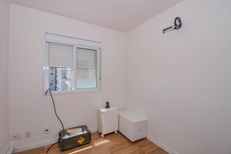 Quarto 1 de apartamento para alugar com 2 quartos, 70m² em Farrapos, Porto Alegre