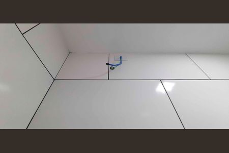 Banheiro de apartamento para alugar com 1 quarto, 25m² em Km 18, Osasco