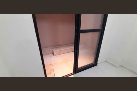 Apartamento para alugar com 25m², 1 quarto e sem vaga Apartamento para alugar com 25m², 1 quarto e sem vagaVaranda da Sala/Quarto