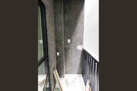 Studio para alugar com 25m², 1 quarto e sem vaga Studio para alugar com 25m², 1 quarto e sem vagaVaranda